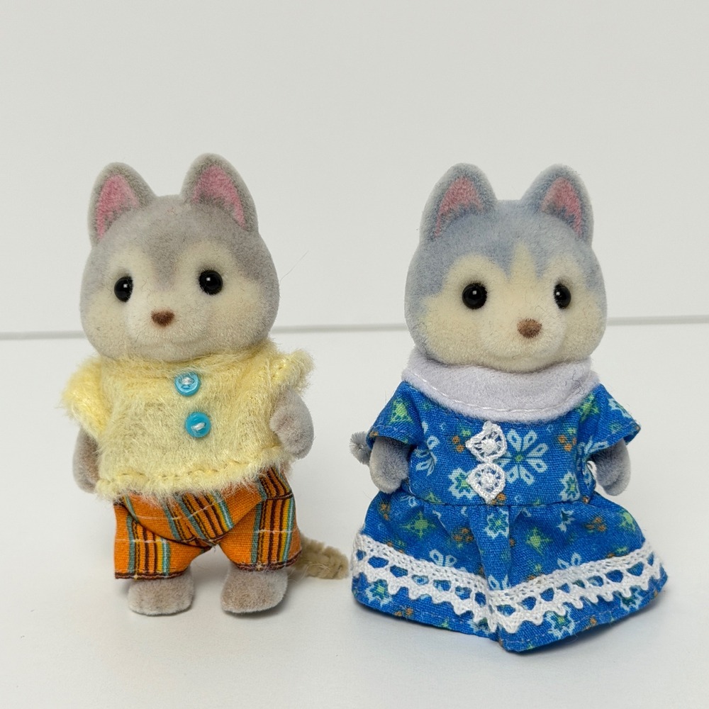 Sylvanian Families Calico Critters Husky Boy Girl Figures
